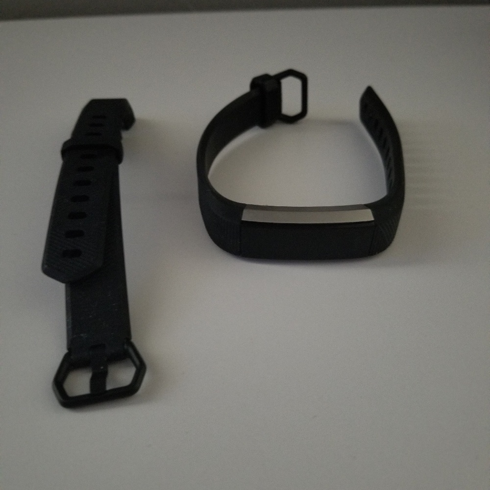 Fitbit Alta HR